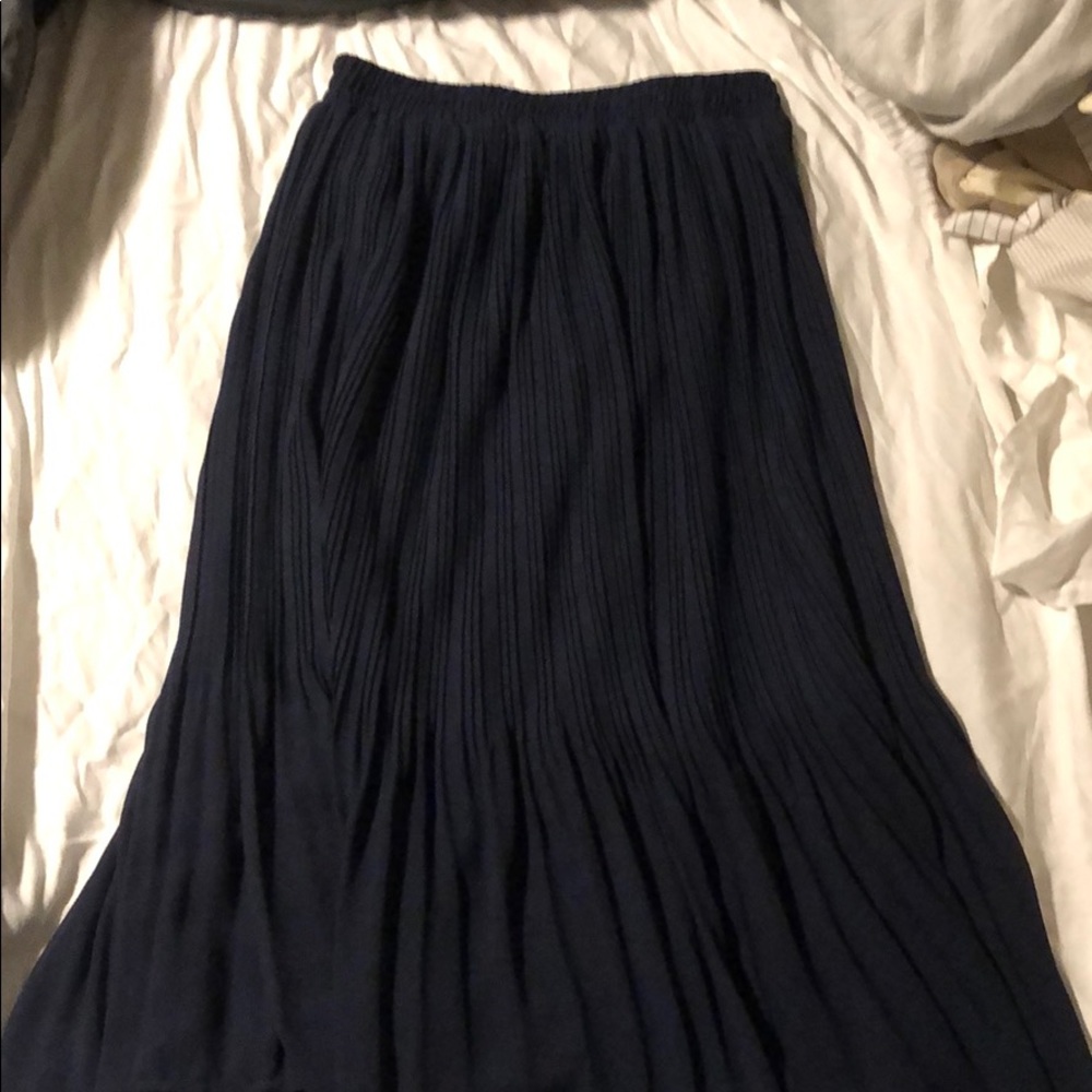 Navy blue midi pleated skirt